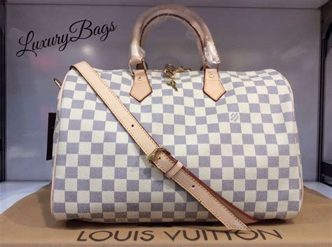 louis vuitton genti dama|geanta lui louis vuitton.